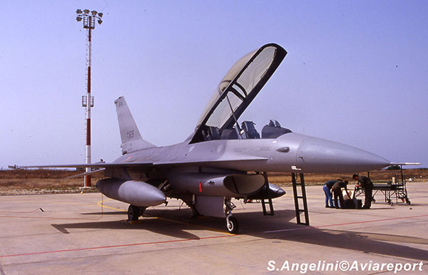 F-16B Trapani